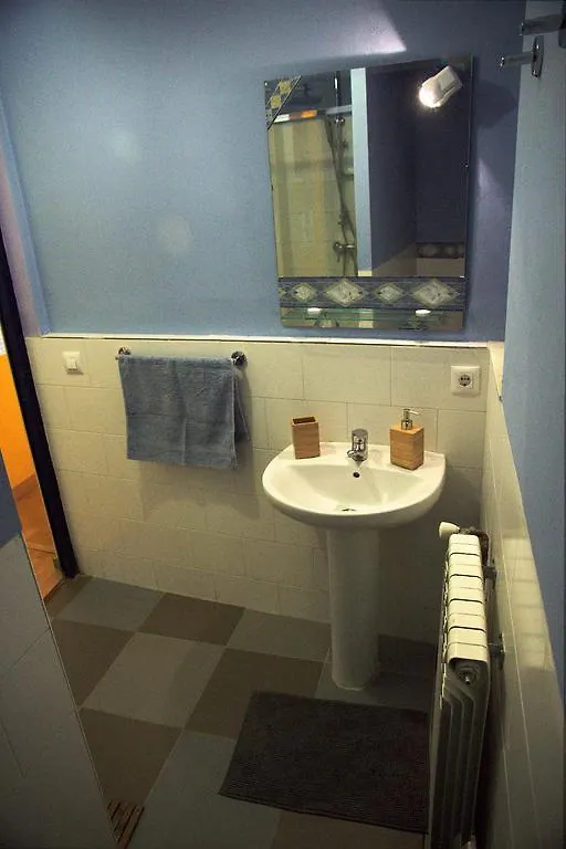 Apartamentos Saltarel-Lo Besalu 0*,  Spain