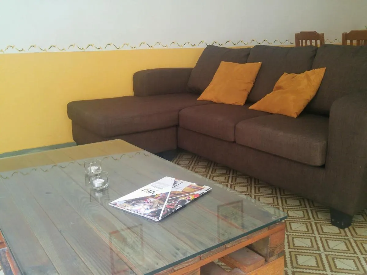 Apartamentos Saltarel-Lo Besalu 0*,  Spain
